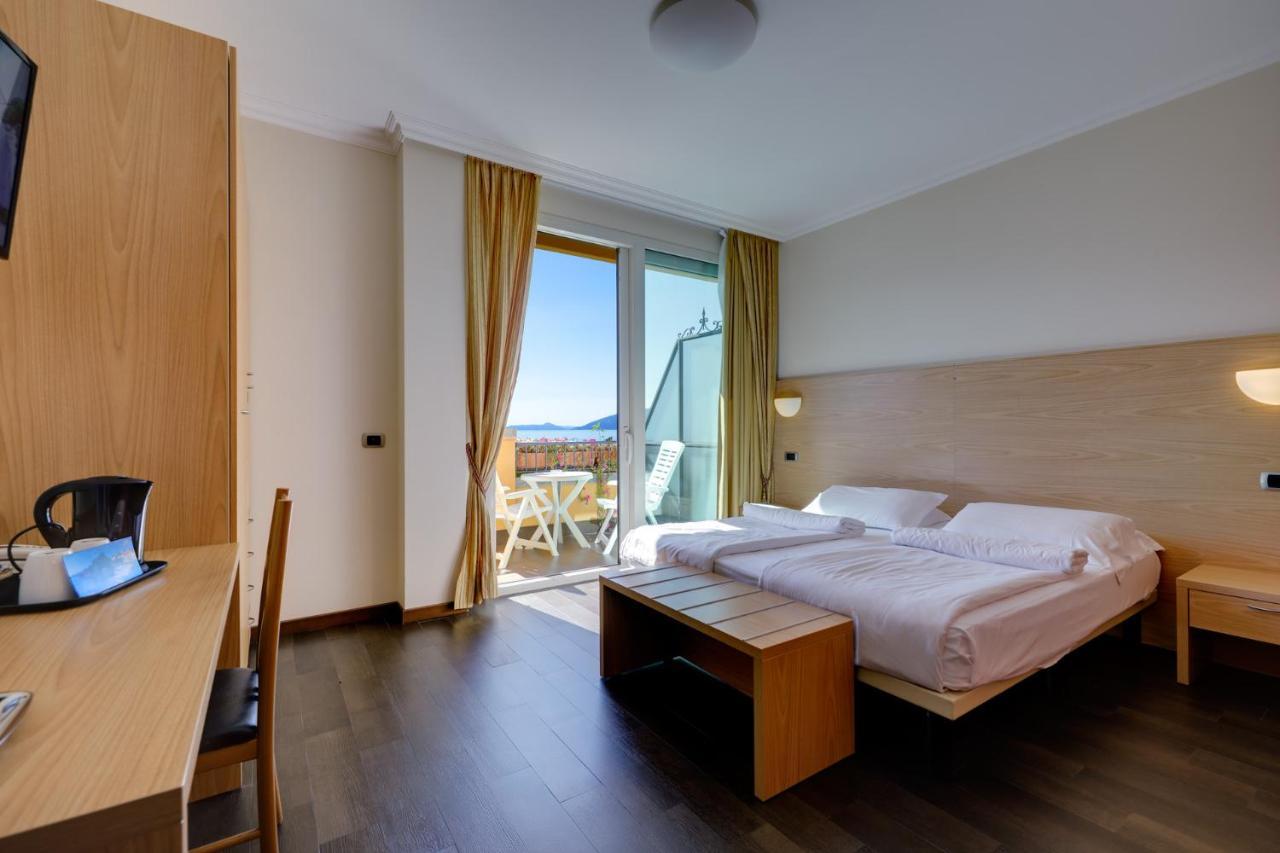 Hotel Residence Zust Verbania Eksteriør bilde